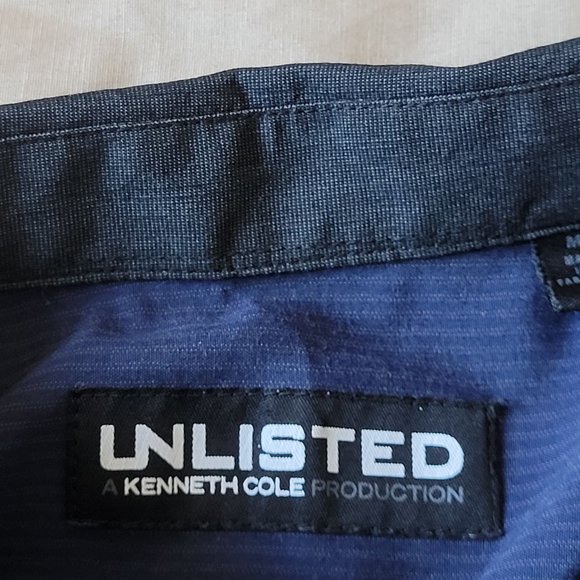 GENTLY USED KENNETH COLE DRESS SHIRT, MEDIUM!!! - Picture 2 of 3